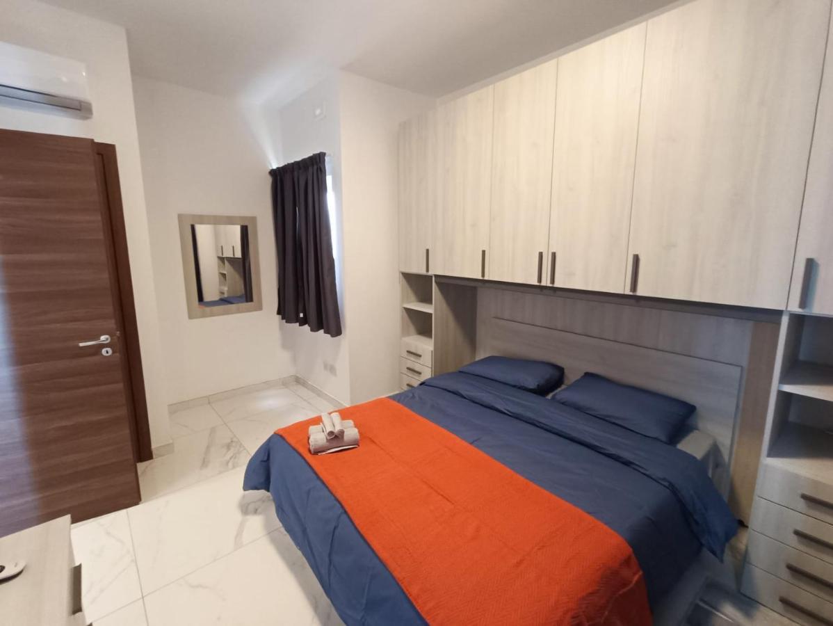 Blu-M Central Qormi Exterior foto